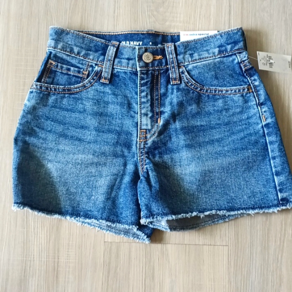 New old navy girls shorts size 8